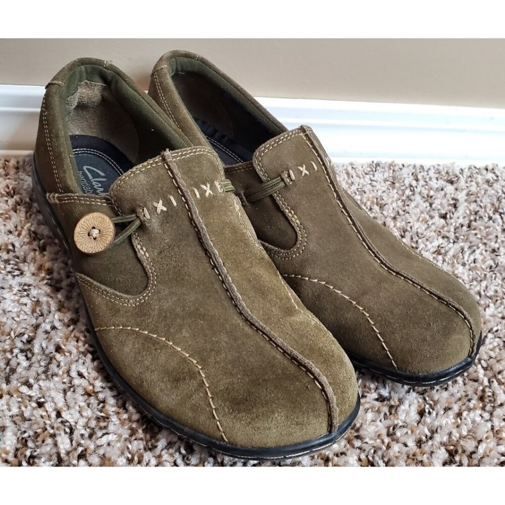 Clarks Bendables Green Button Accent Leather Slip On Loafers Size 8M 39307